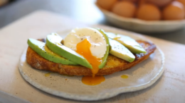 Buggyantott tojas recept