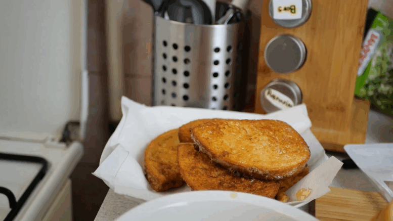 Bundáskenyér babáknak