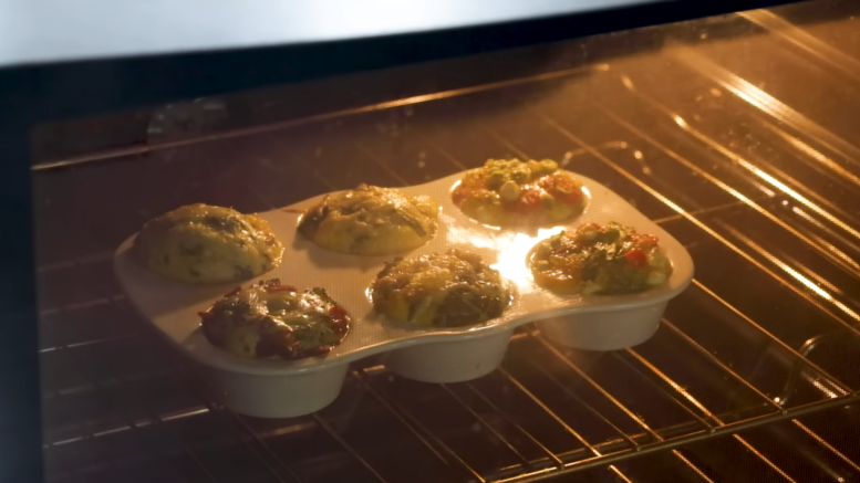 Sonka tojás muffin sütőben